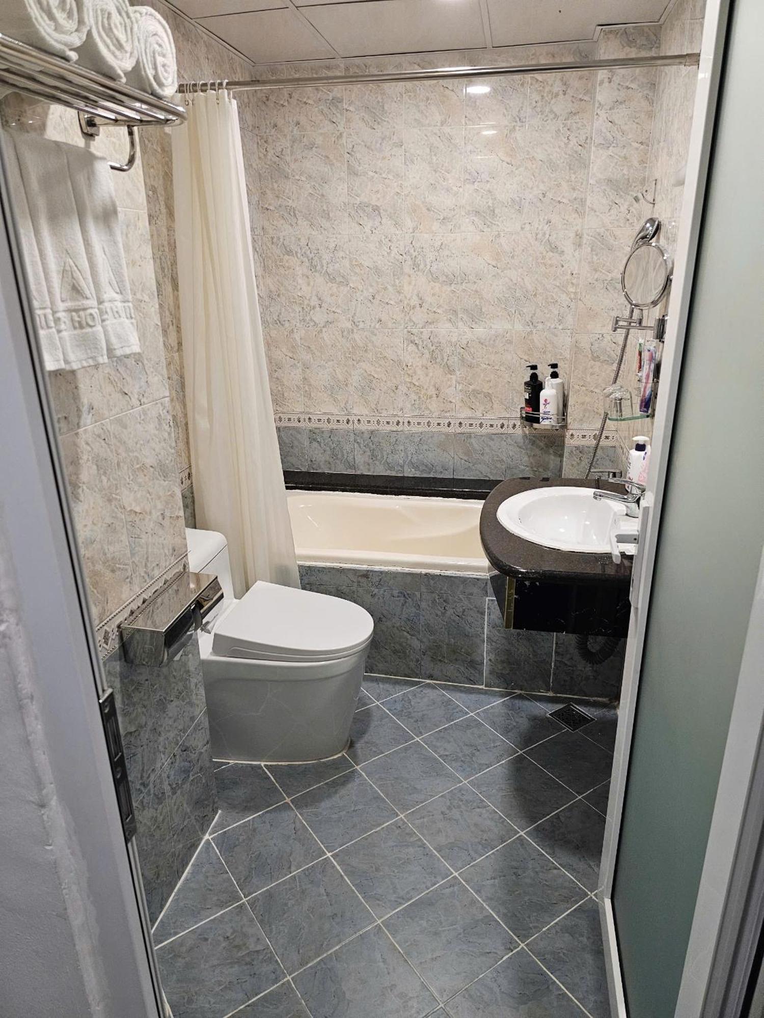 הו צ'י מין סיטי A25 Hotel - 22 Nguyen Cu Trinh מראה חיצוני תמונה